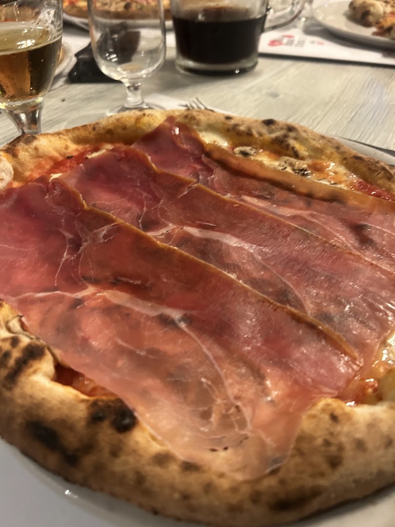 La Romantica Pizzeria