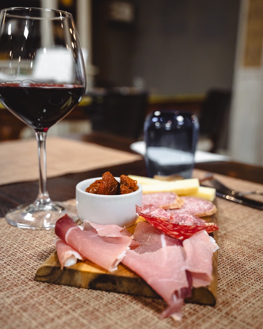 La Rotonda - Cucina tipica e pizza d'autore - San Marcello
