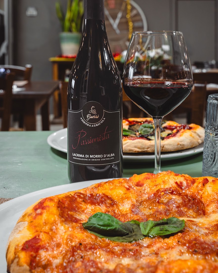 La Rotonda - Cucina tipica e pizza d'autore - San Marcello