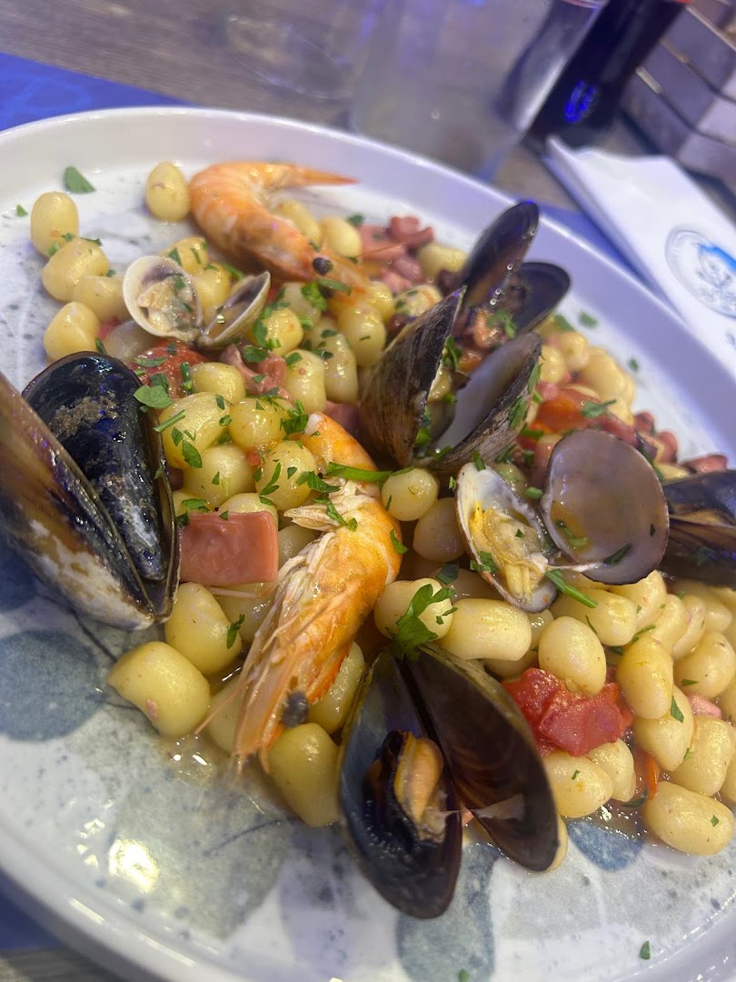 La Rotonda Del Mare Srl
