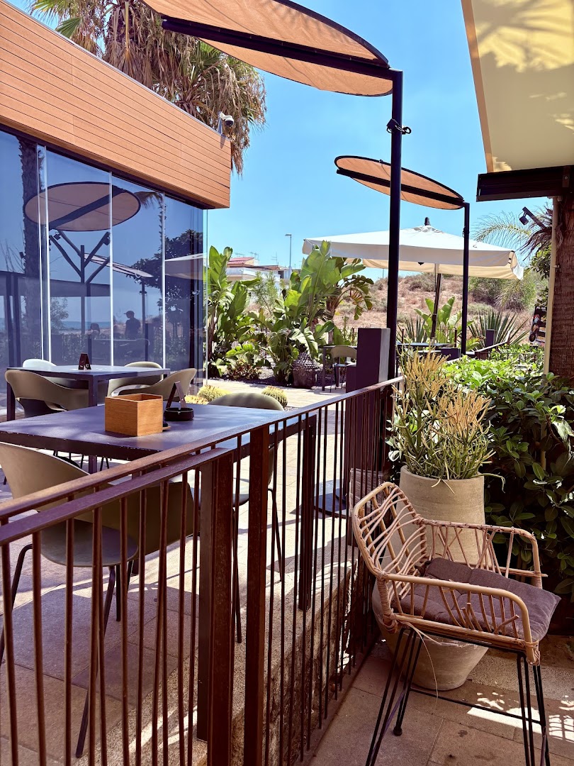 La Rotta Rooms, Restaurant and Cocktail bar
