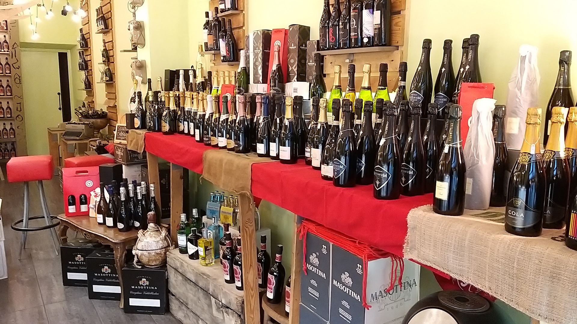 La Strega Bar