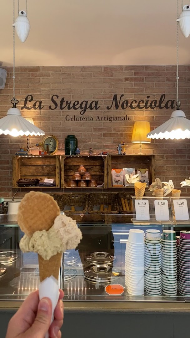 La Strega Nocciola Gelateria Artigianale - Firenze Duomo