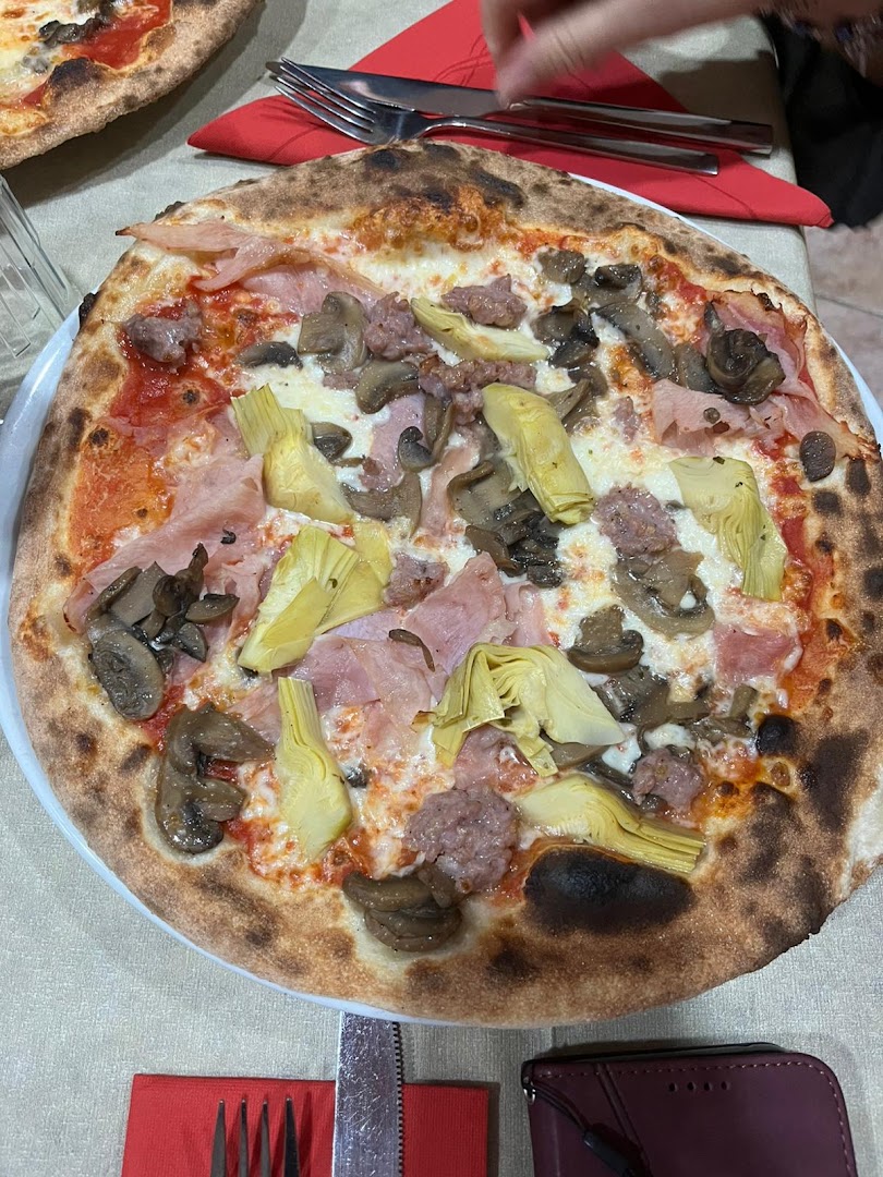 LA TANA degli ARTISTi