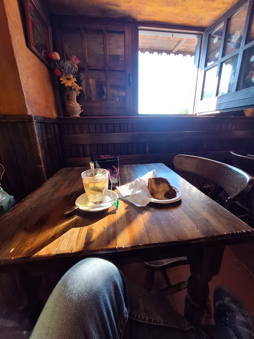 La Tana del Lupo Bar Paninoteca