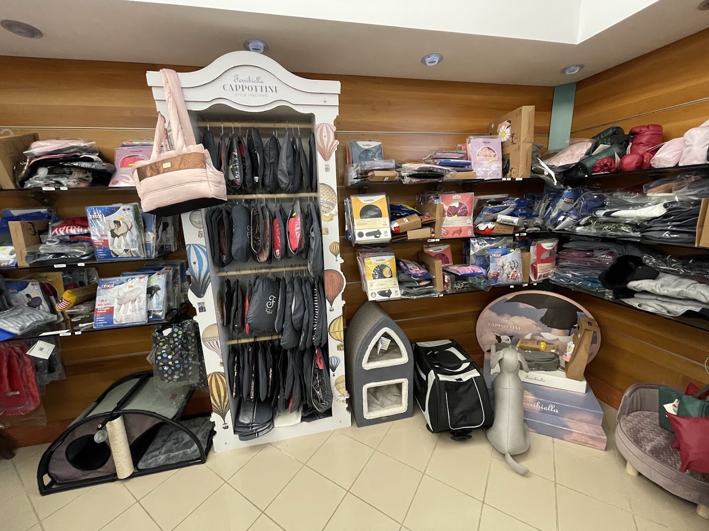 La Tana di Maya Pet Store- Toelettatura