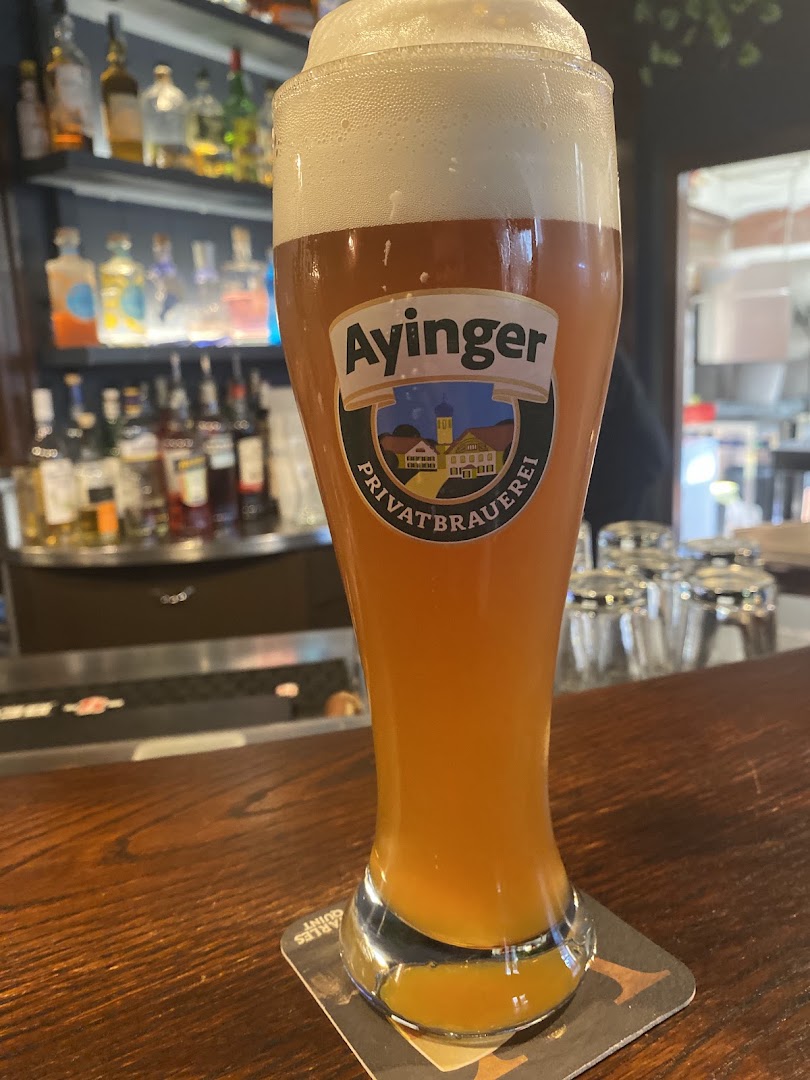 La Tana - Hamburgheria & Birreria | Cameri