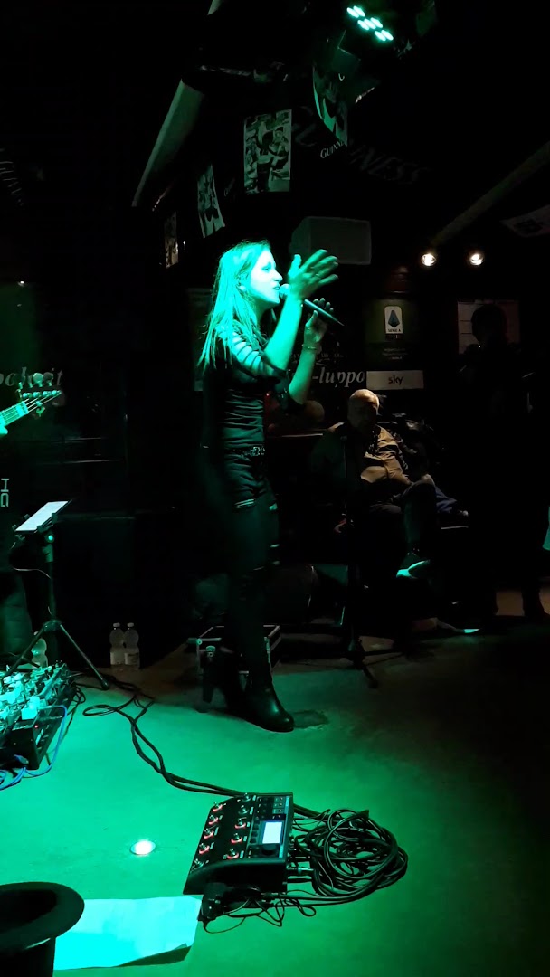 La Tana live Pub
