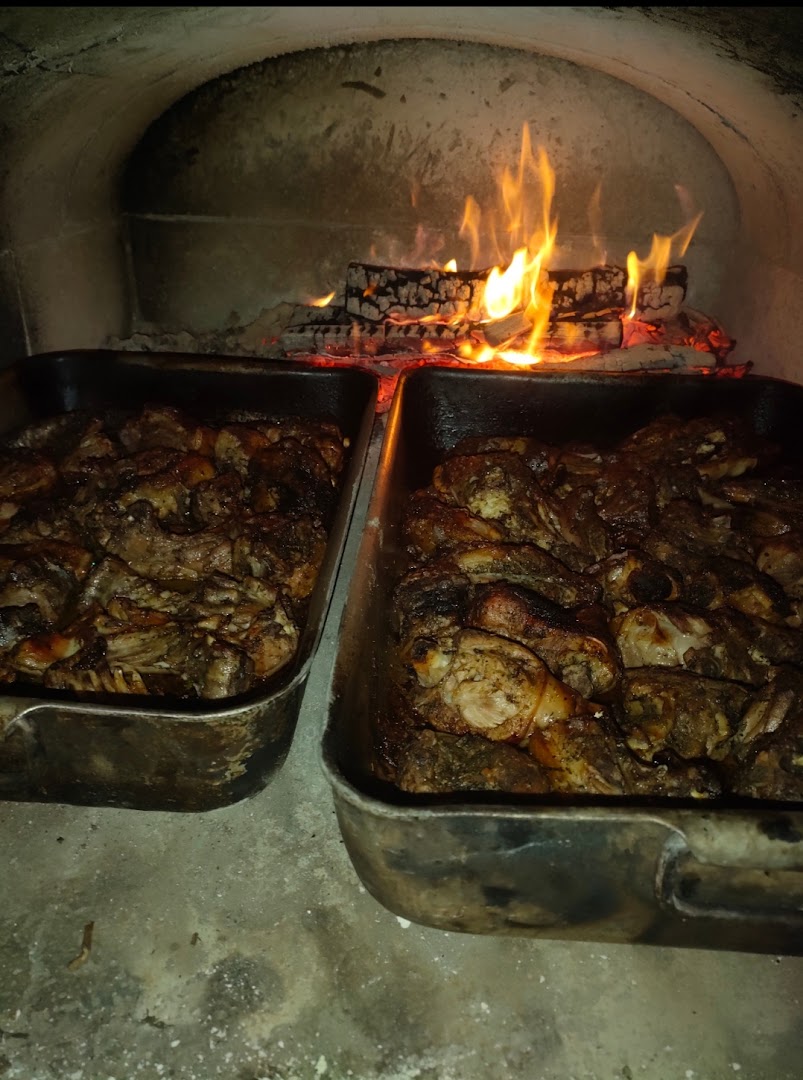 La Taverna Di Angela Home Restaurant