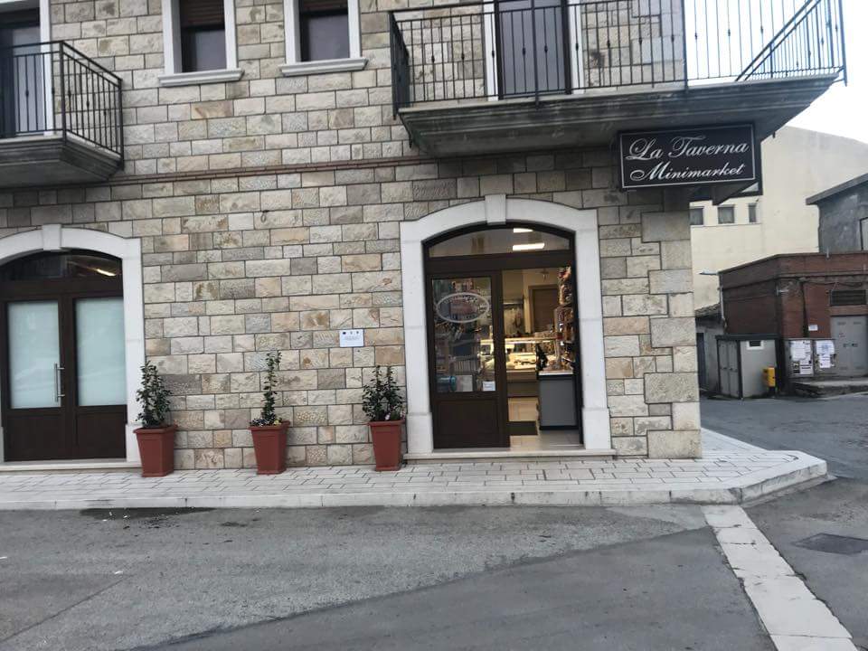 La Taverna Minimarket