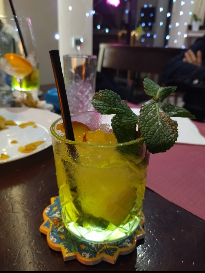 La Taverna Pirata del Lab Cove - bar, cocktails, aperitivi, cucina sempre aperta