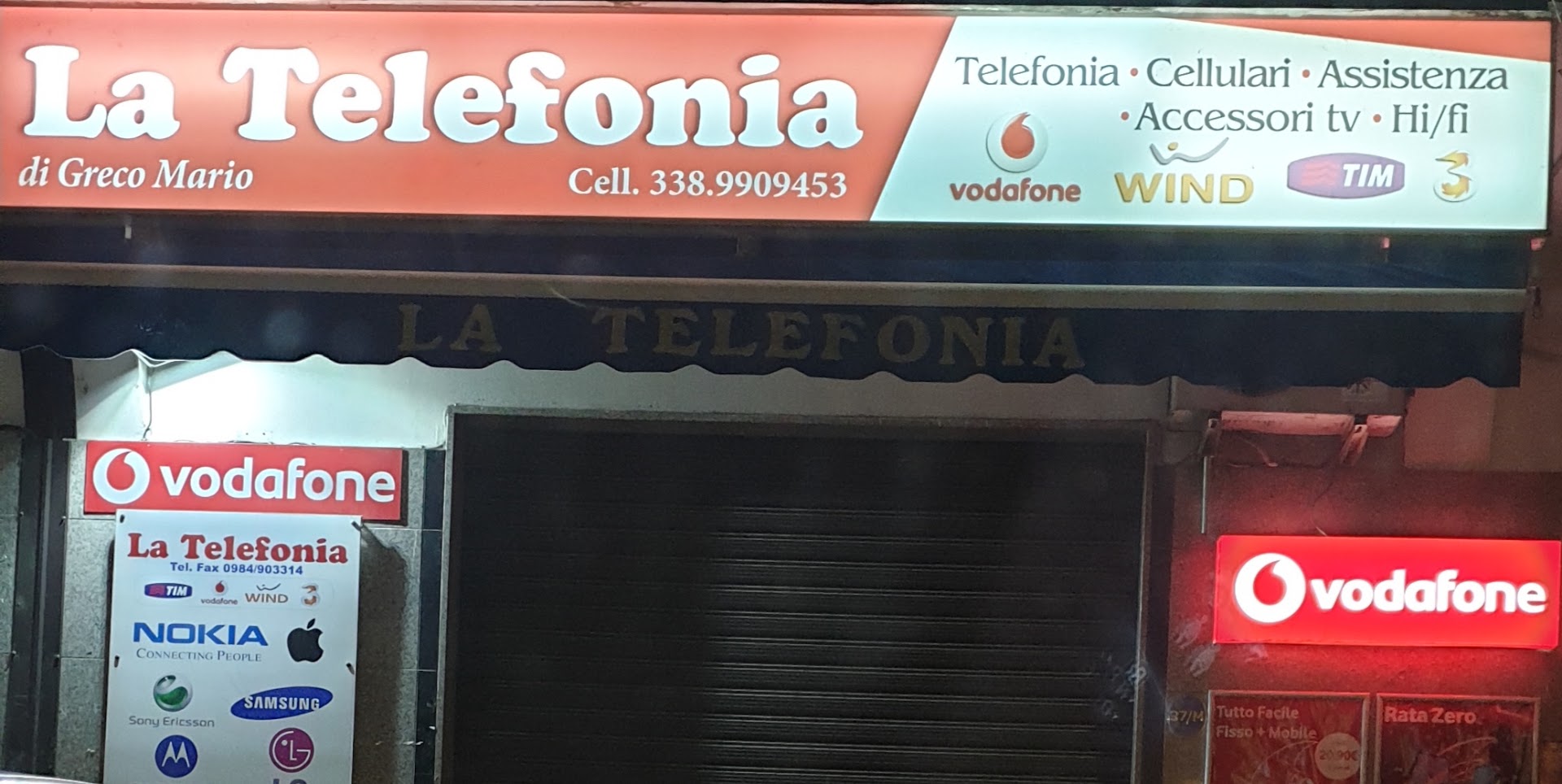La Telefonia, Rose