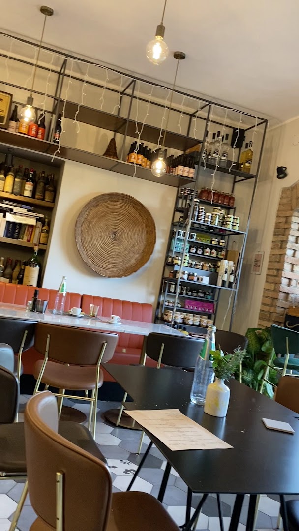La Terrazza: Bar, Caffetteria, Gelateria, Vineria, Bistrot