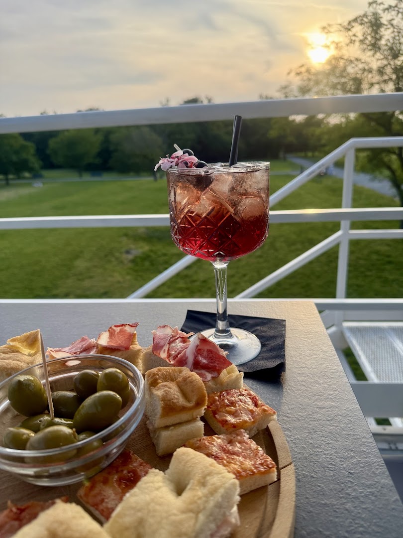 La terrazza del parco Galleana, Piacenza