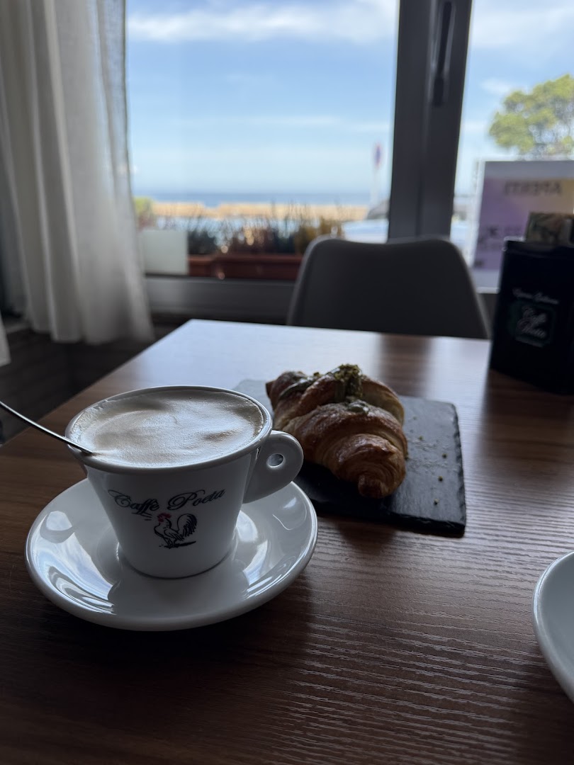 La Torre Bar & Bistrot