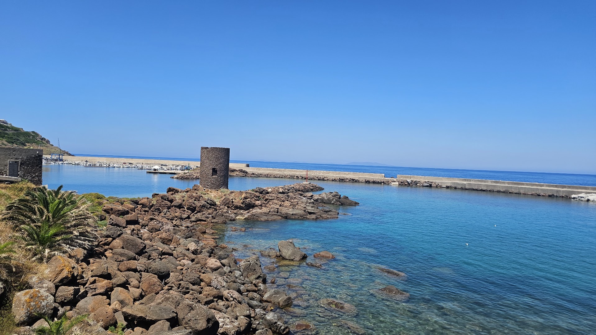 La Torre Bar & Bistrot