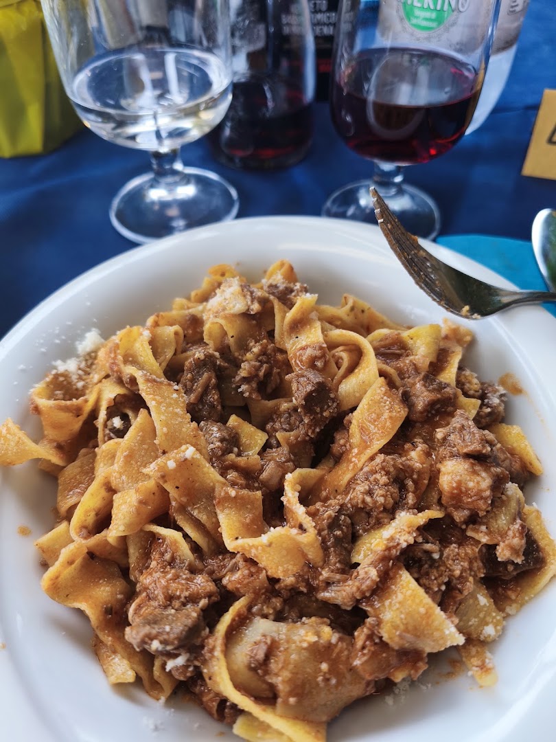 La Trattoria Primi Piatti Pizzeria