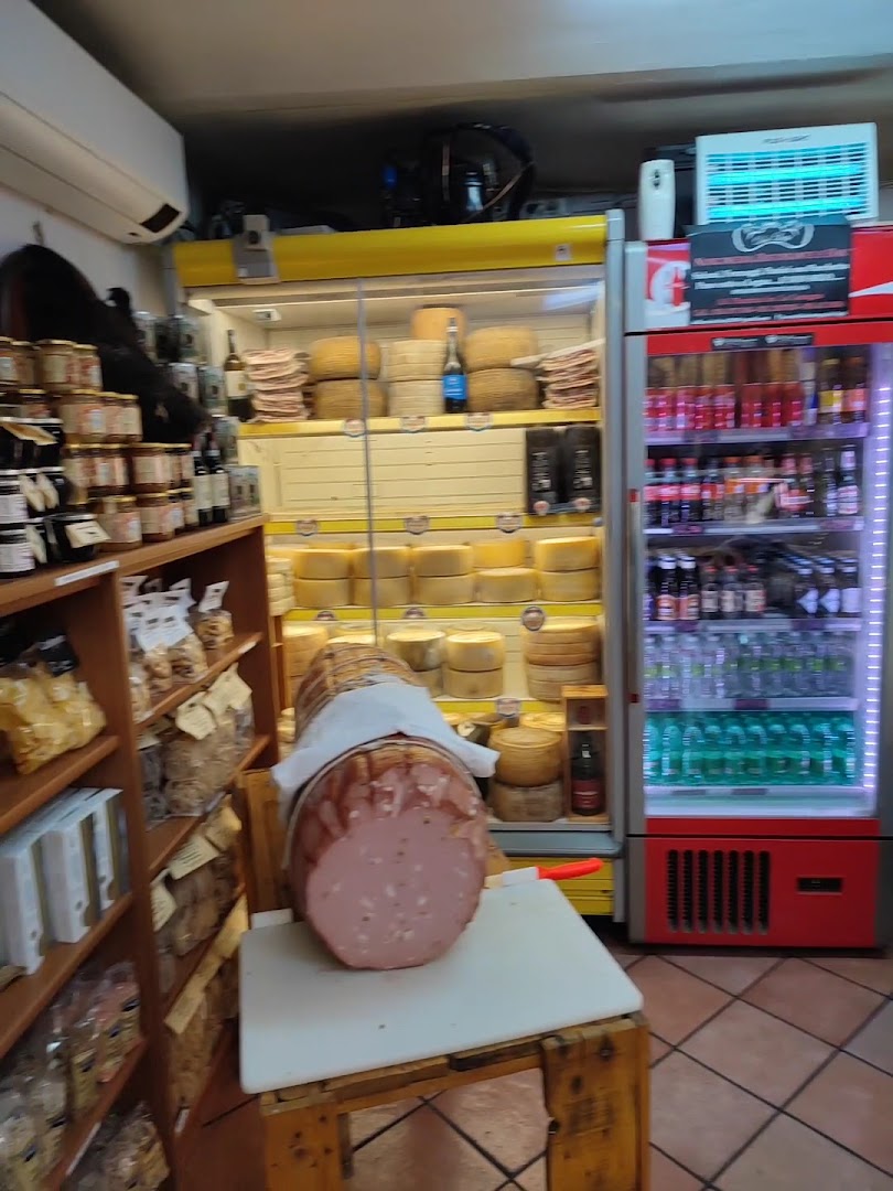 La Vecchia Bottega Dei LUPI ( NORCINERIA E PANINOTECA )