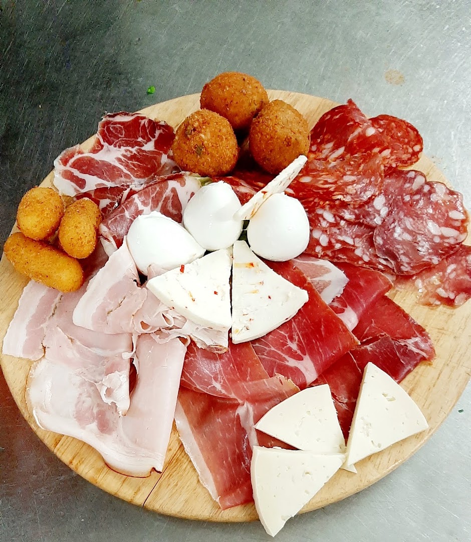 La Vecchia Cantina, Carinaro