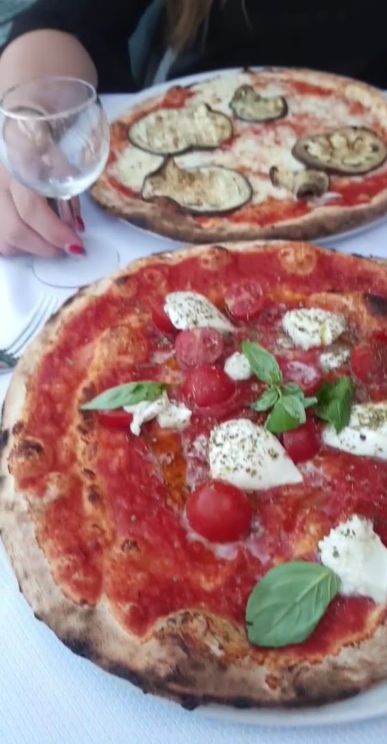 La Vecchia Cantina
