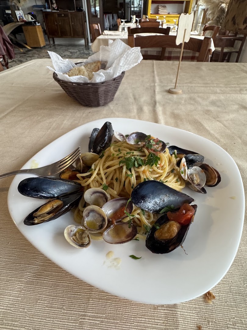 La Vecchia Cantina