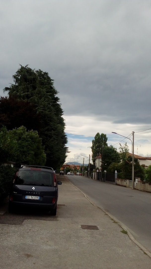 La Vecchia Cooperativa Di Baiguera E Dosselli