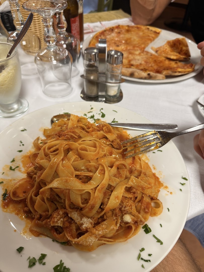 La Vecchia Lira Ristorante Pizzeria Oleggio