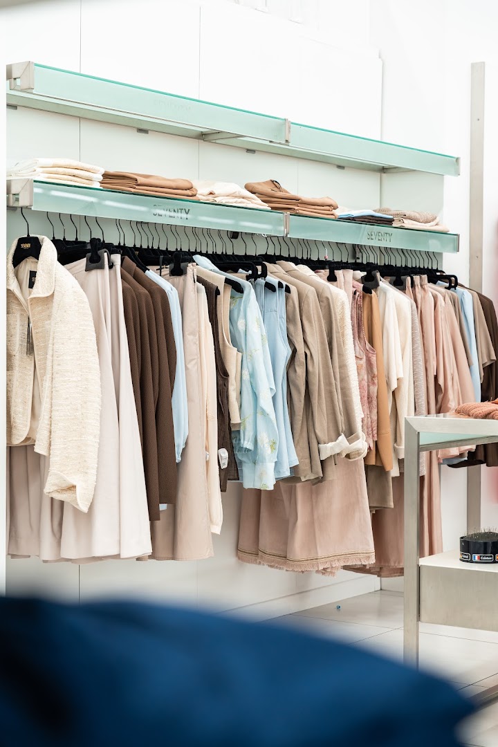 La Vesti Bene - Abbigliamento Uomo Donna Bambino
