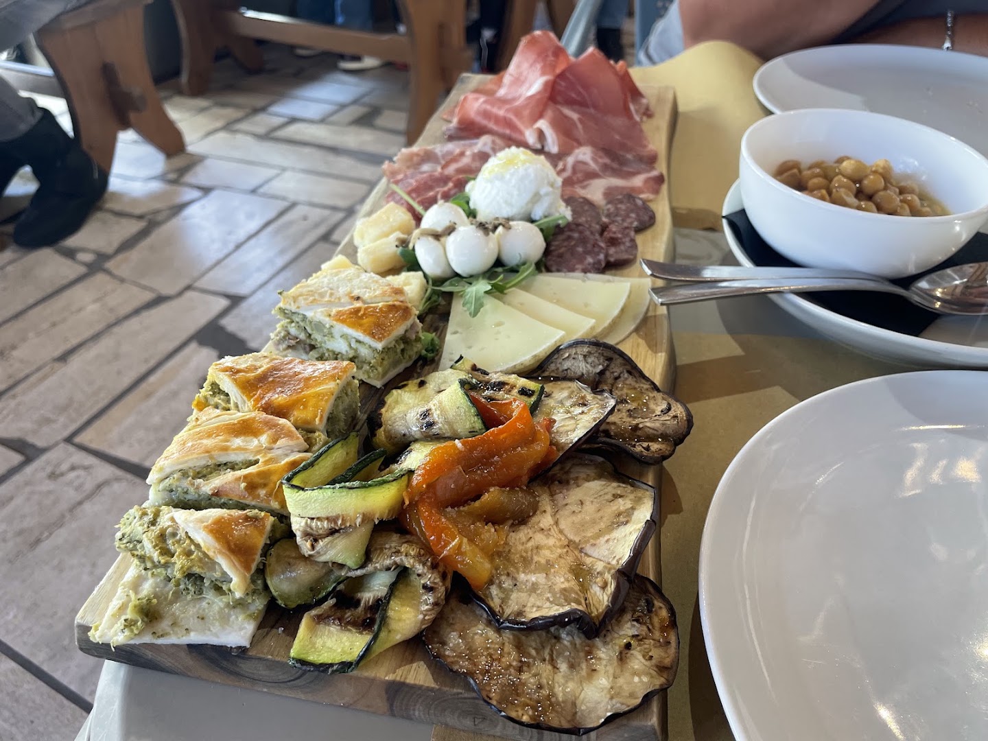 La Villetta - Food & Drink - Rooms for Rent