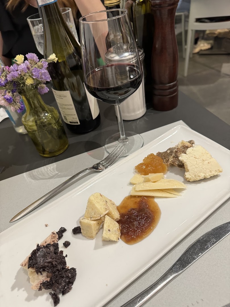 La Vineria & Compagnia Bella, Merate