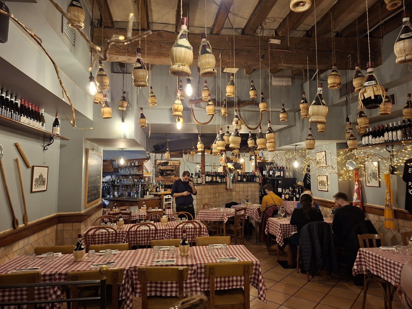 La vita è’ n’osteria