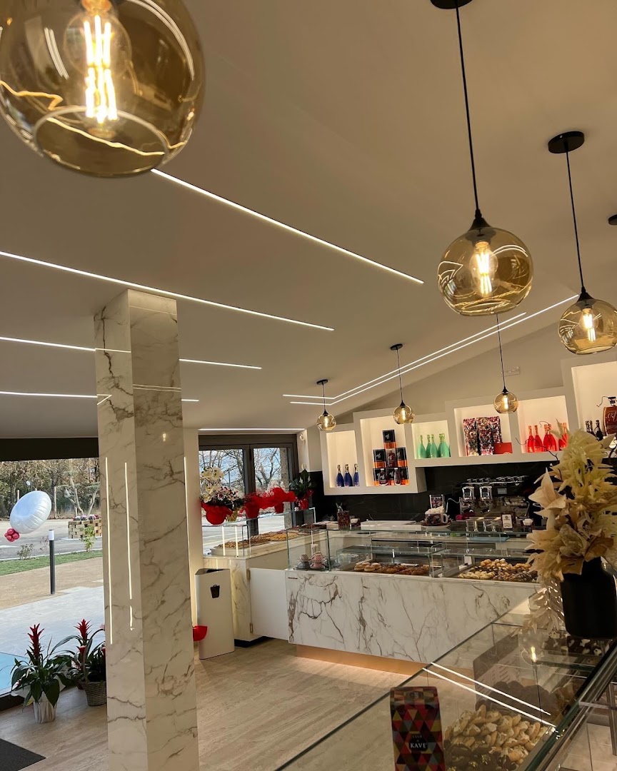 La Zeppola House