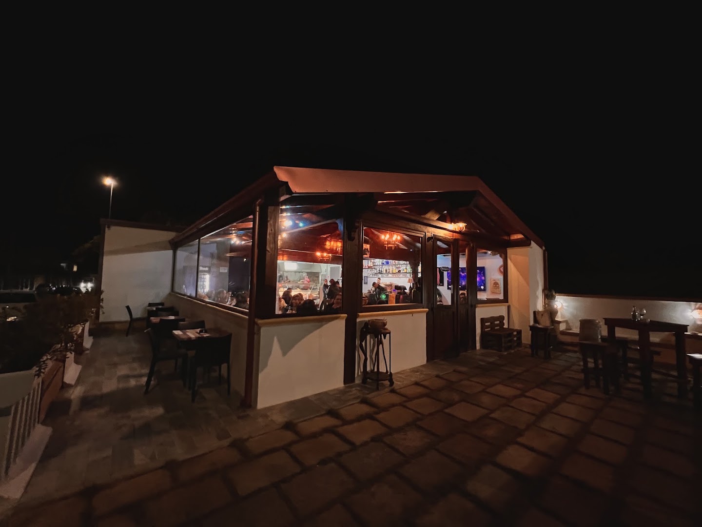 La Zona - Food & Drink