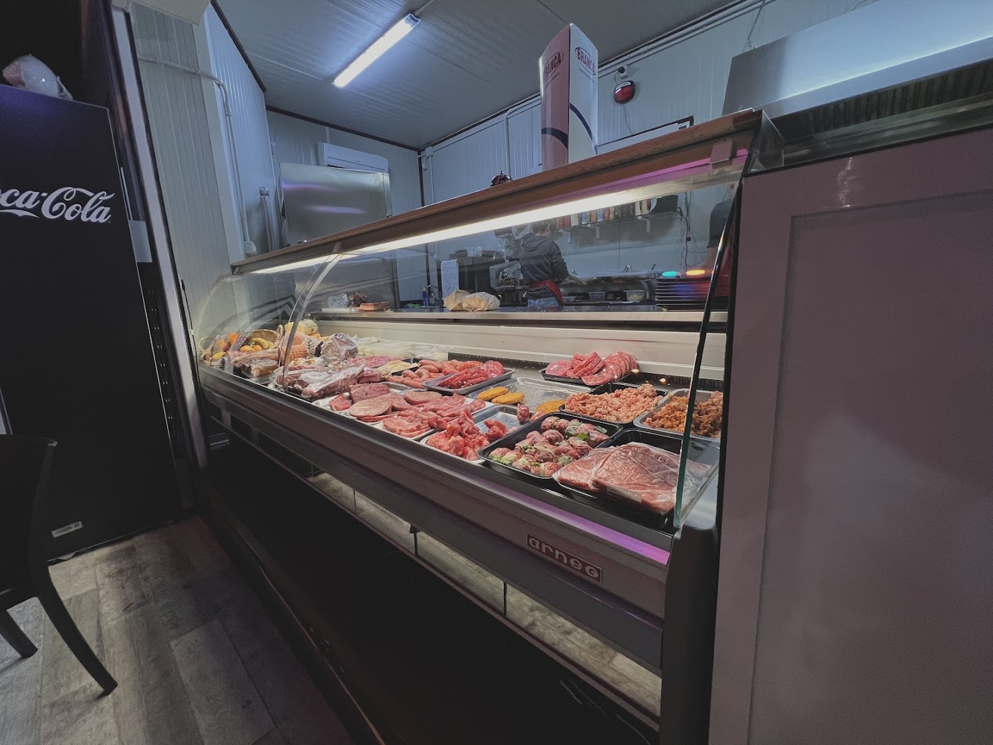 La Zona - Food & Drink