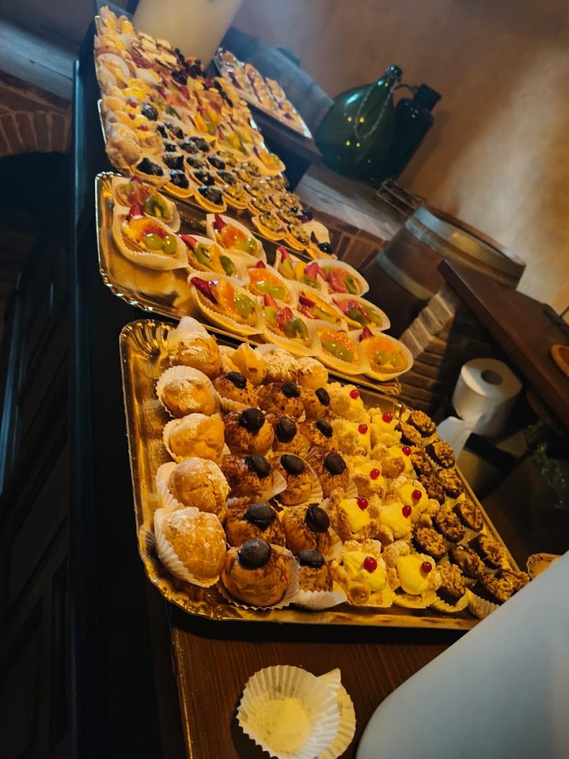 Lab Bistro | BAR | PASTICCERIA | GELATERIA | PRANZI VELOCI | APERITIVI | SINALUNGA