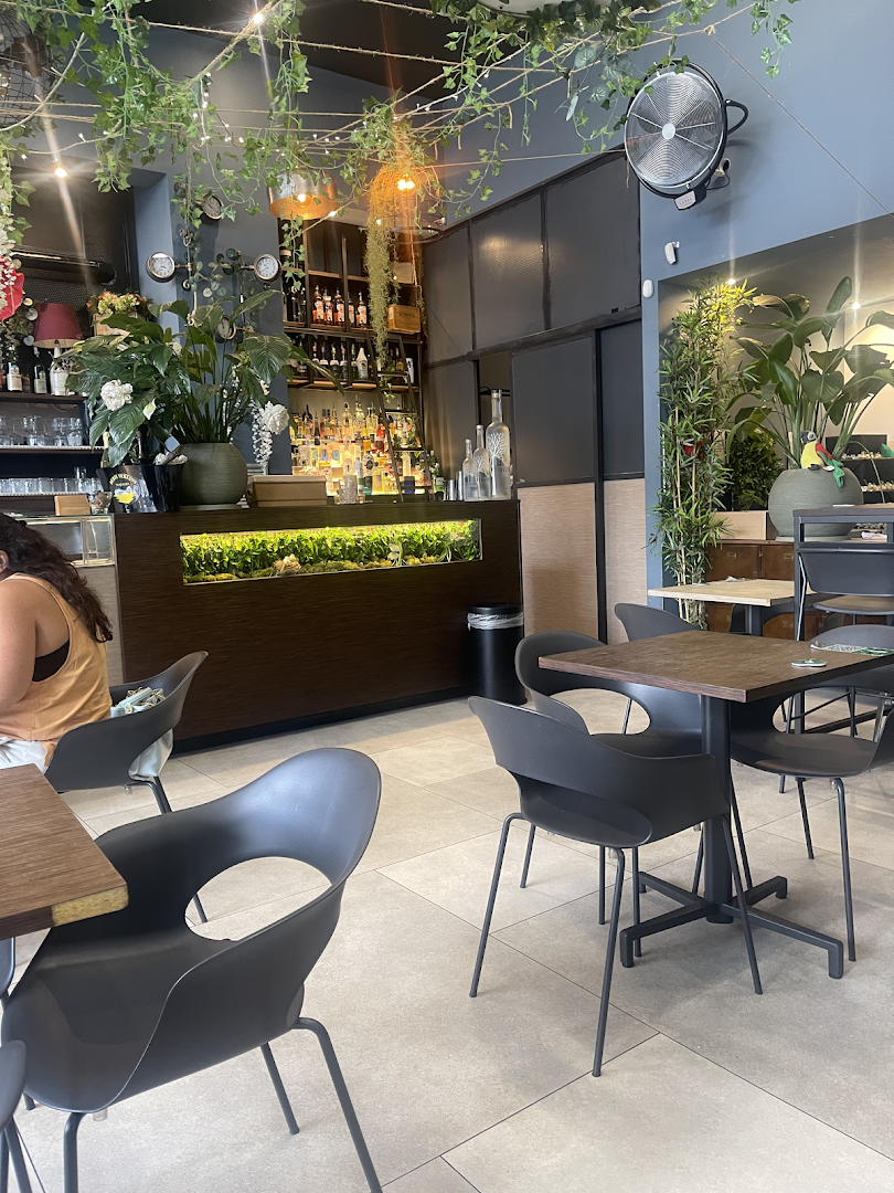 Lady green bar