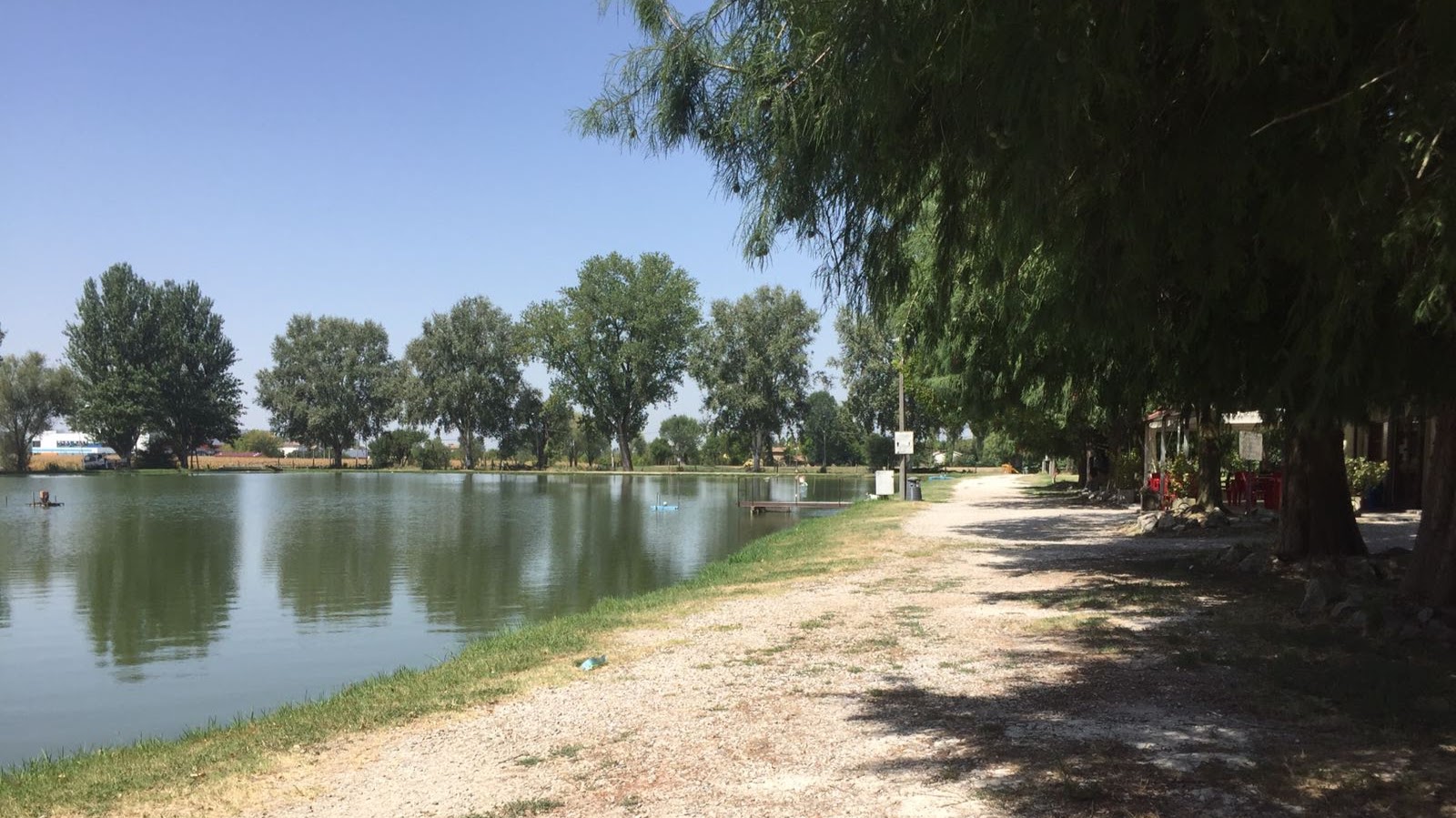 LAGO CLAUDIA Bar Ristorante Pesca Sportiva