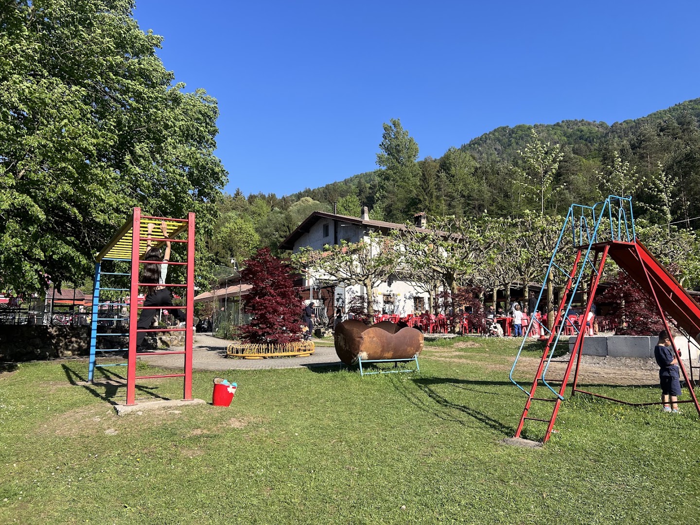 Lago per cani Bar Busgarina area camper