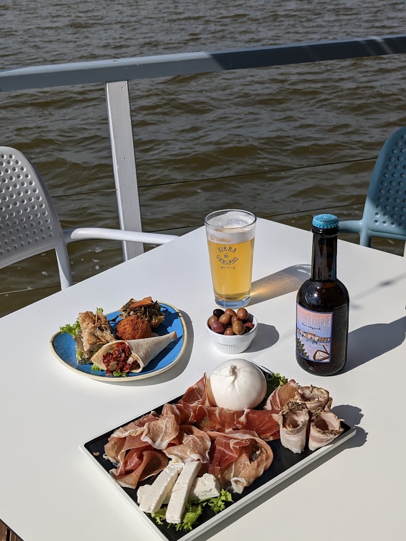 Lake Café - SeaFood bar