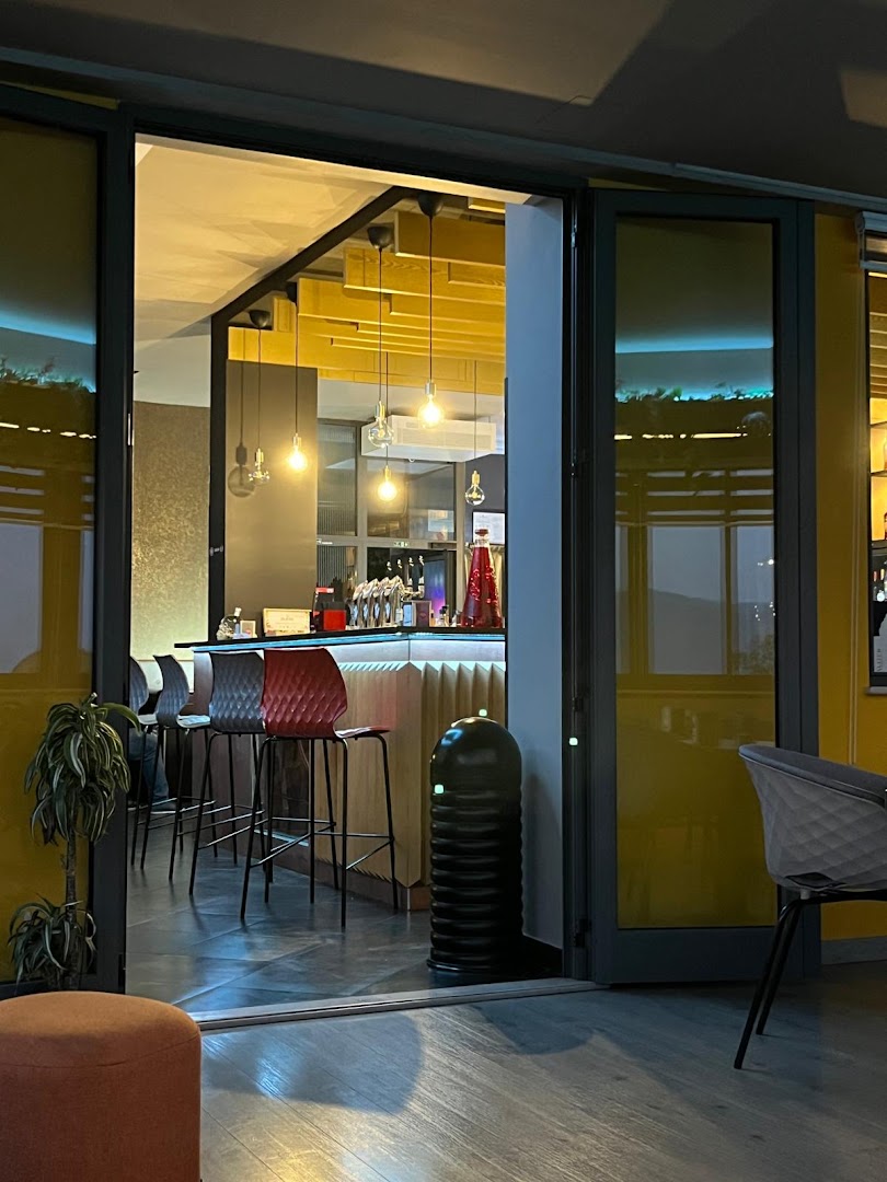 LALTROLATO - Cafè-food-wine-drink
