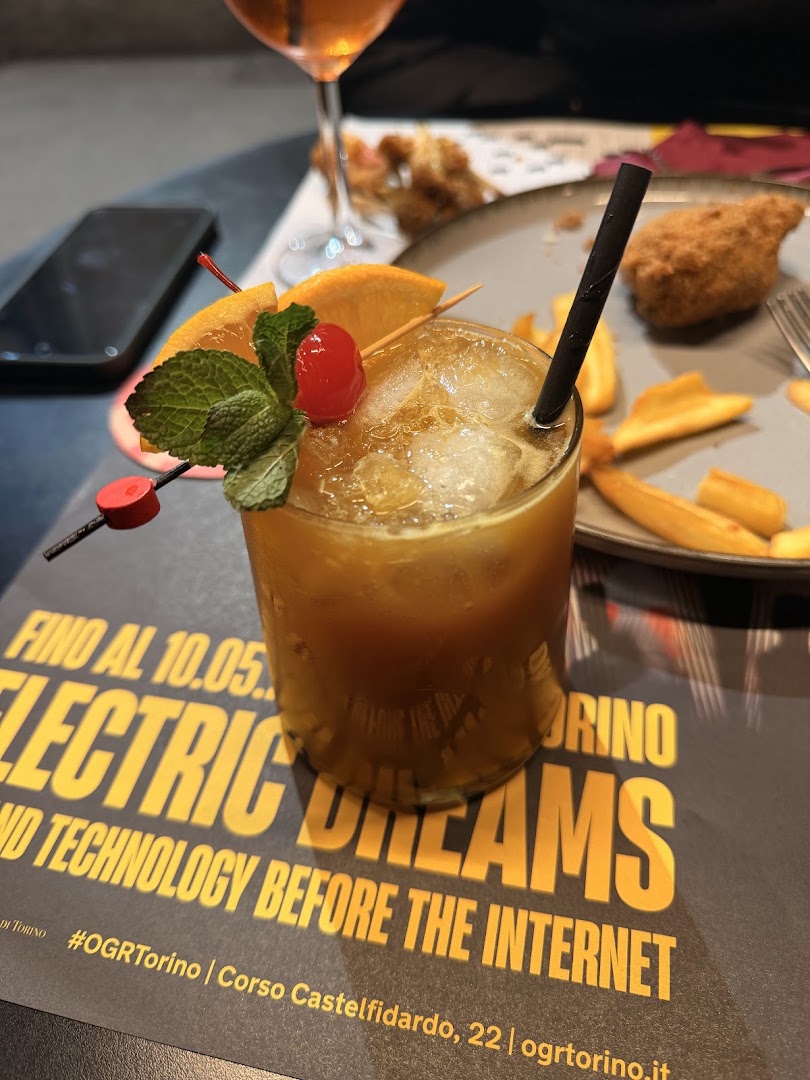 Lamac Road Lounge Bar