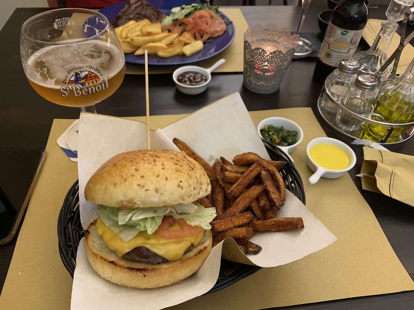 Lamac Road Lounge Bar