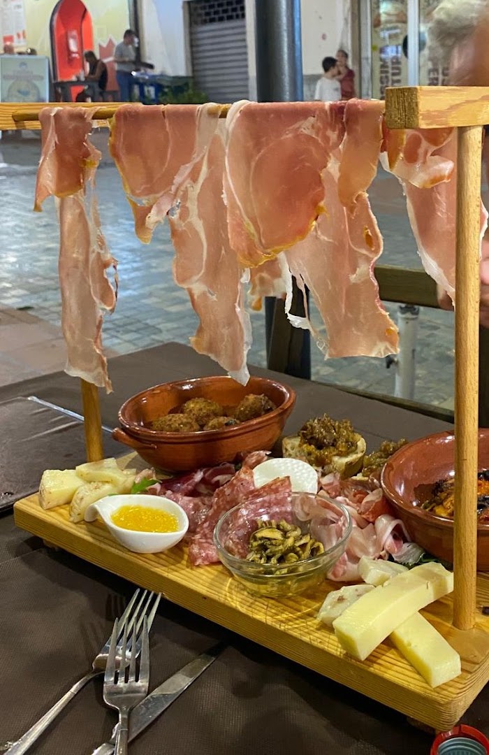 L'AmmoreOvero