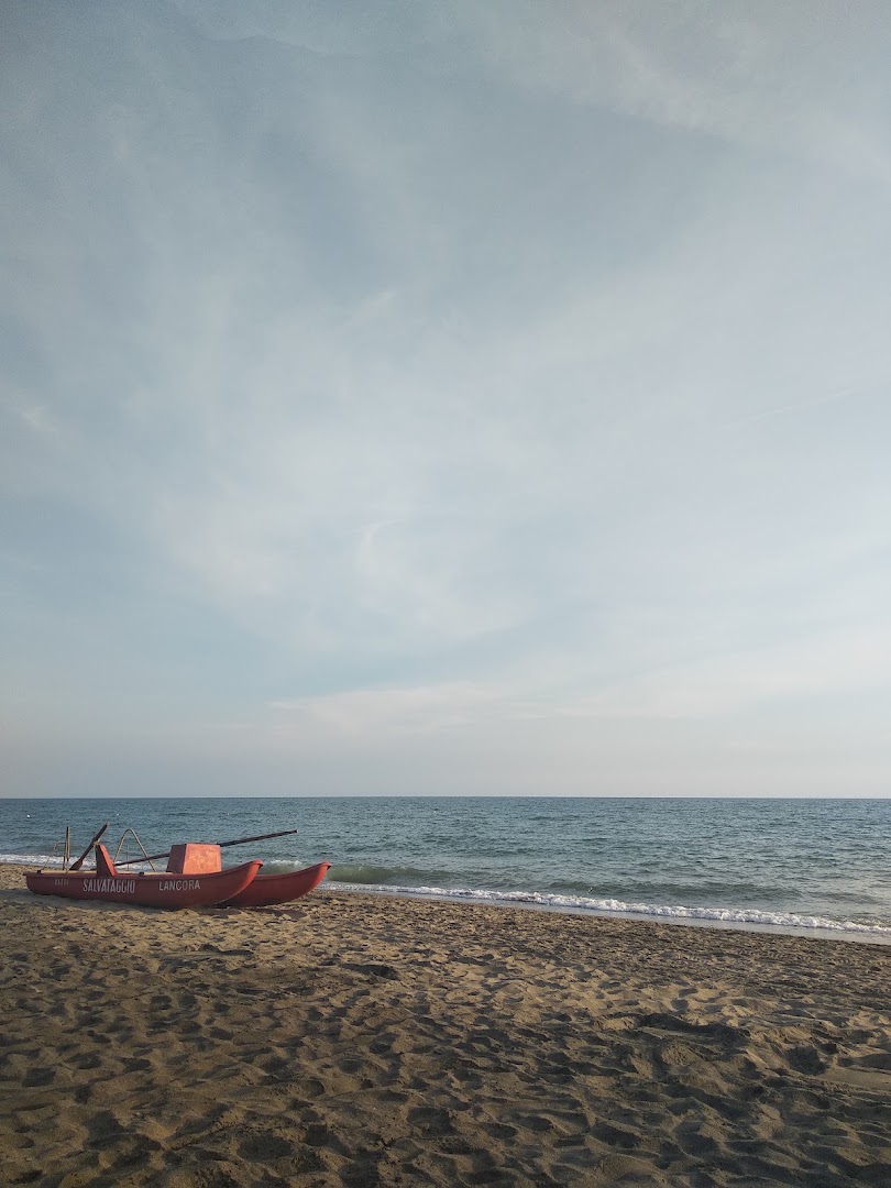L'Ancora - Stabilimento Balneare, Bar, Ristorante, Tavola Calda, Biblio-Beach
