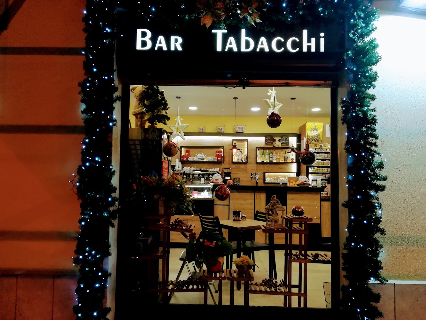 L'Angolo Bar Tabacchi