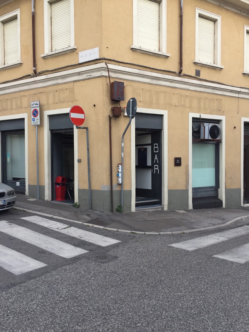 L'angolo bar Trieste, Trieste