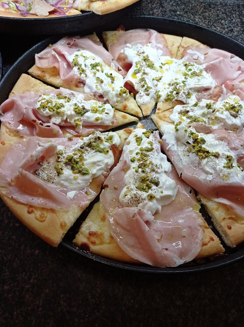 L'Angolo Della Pizza Di Bellagamba Barbara