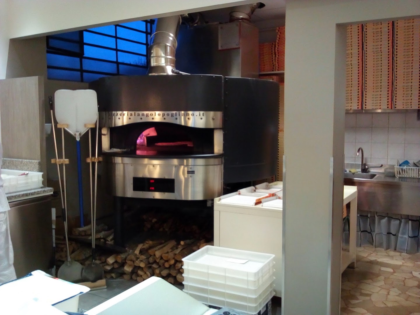 L'Angolo Pizza e Kebap