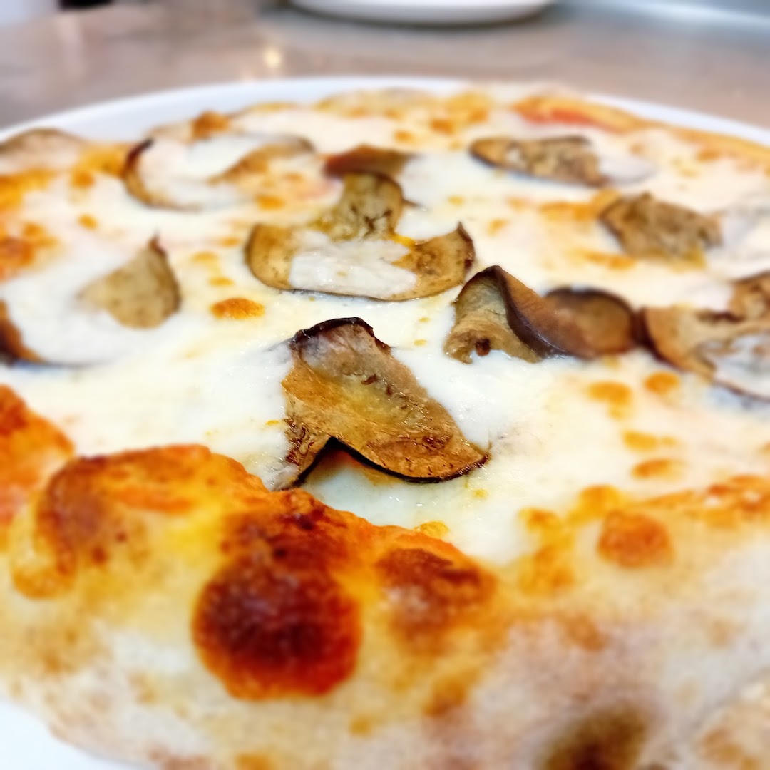 L’Angolo Sfizioso | Pizzeria a Carmagnola