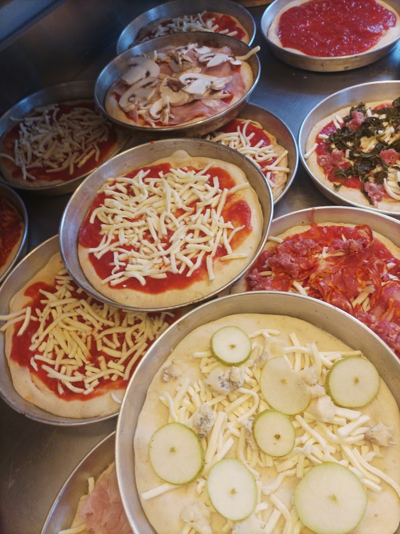 L’Angolo Sfizioso | Pizzeria a Carmagnola